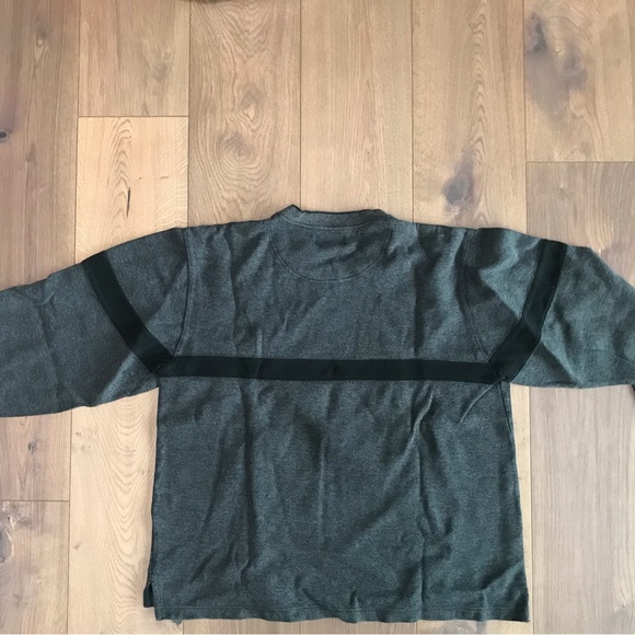 Eddie Bauer Sweater - Picture 2 of 3